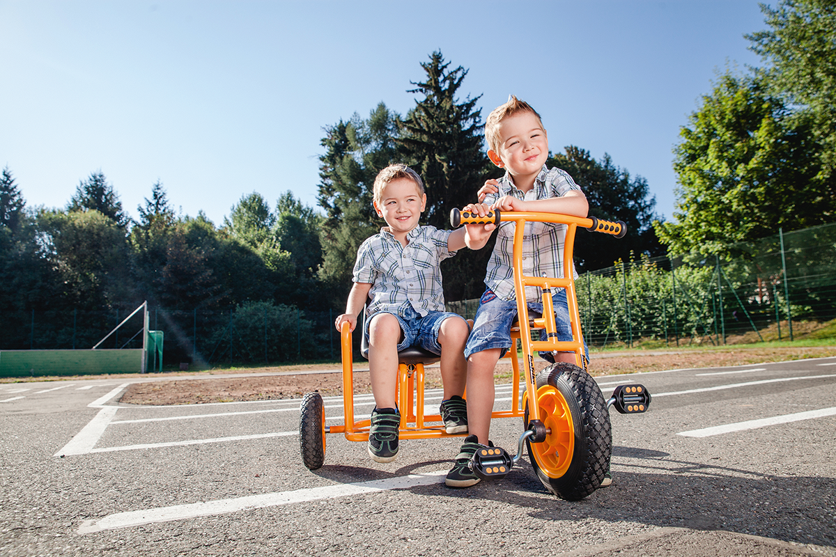 Dreirad "Seitenwagen"