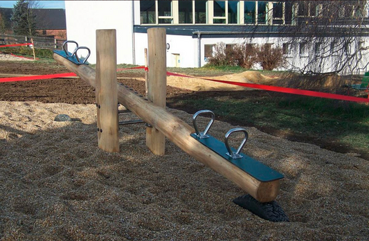 Robinienwippe, viersitzig